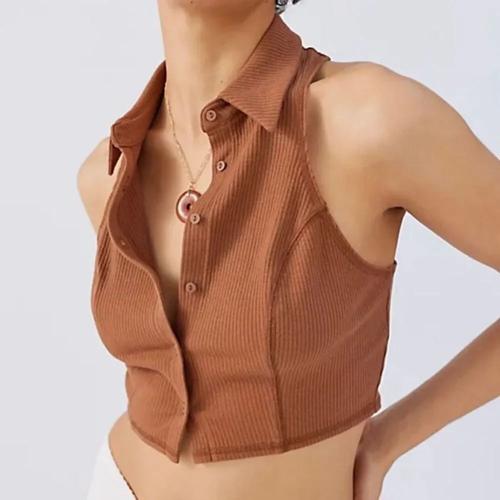 Urban Outfitters Uo Clove Button-down Vest Top In Brown Women’s Size Small NWT